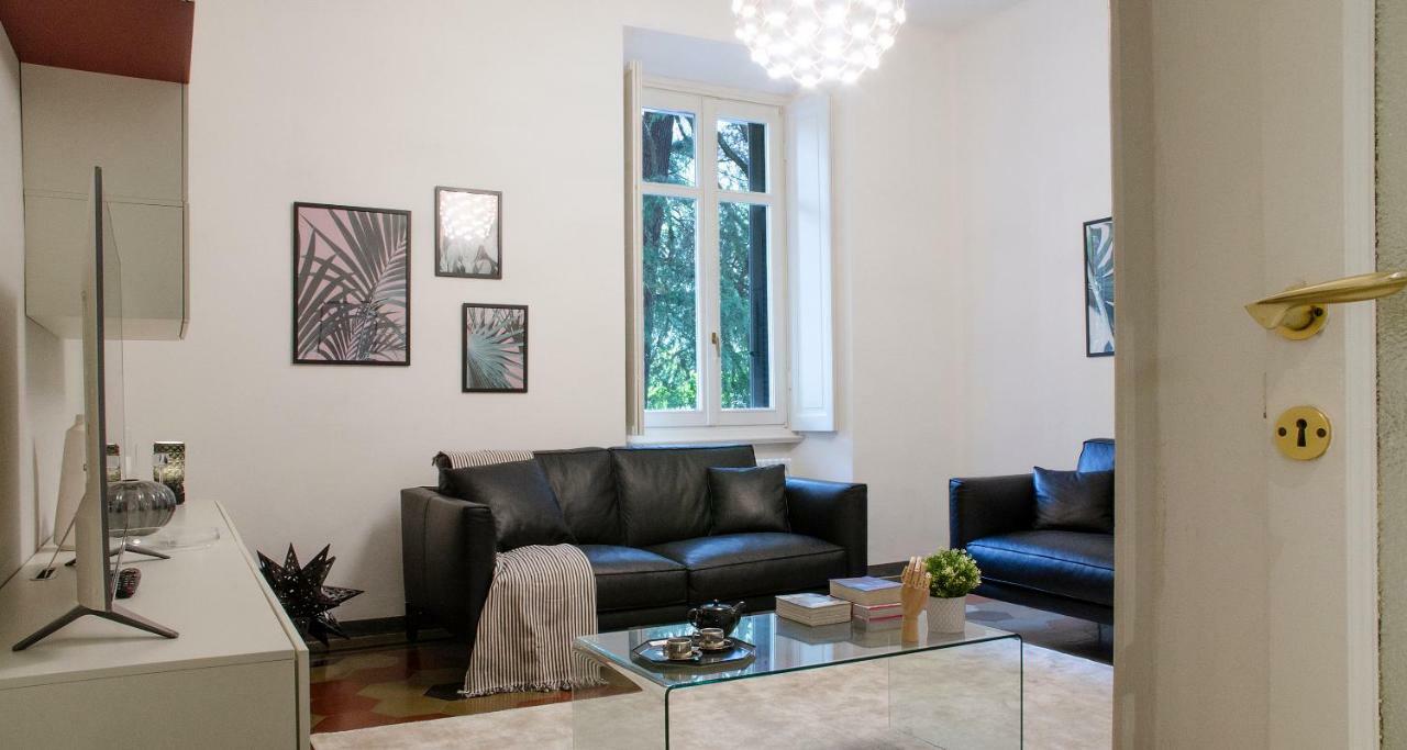 Joivy Splendid 3Br Apt With Parking And Terrace In Como Lake Como 外观 照片